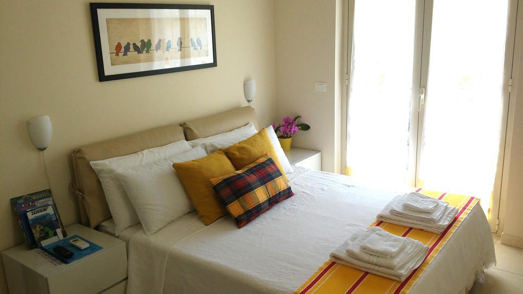 Nerissa Holiday Apartment Milazzo Bagian luar foto